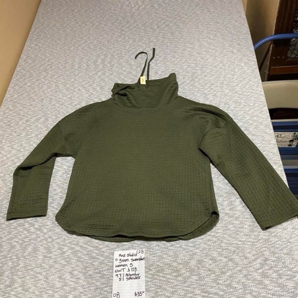 Max Studio Green waffle knit turtleneck sweater NWT $128 women S. SKU-C28